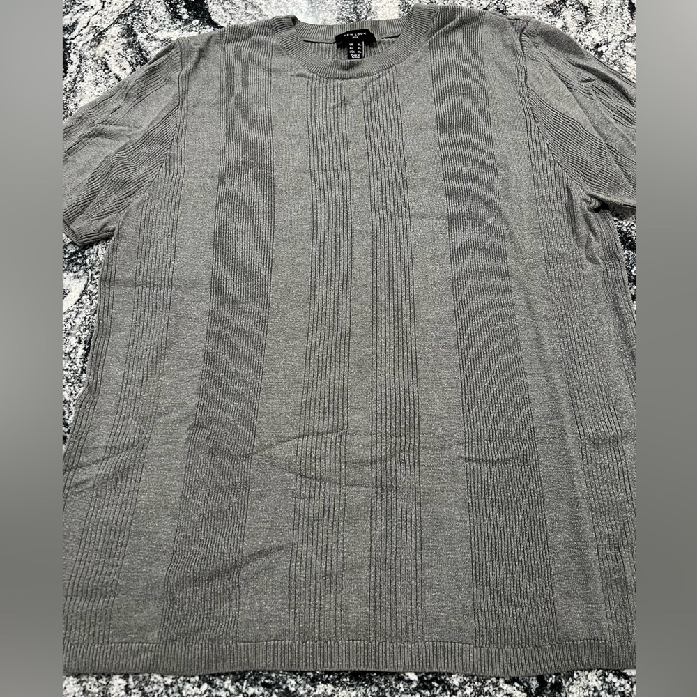 Men’s Short Sleeve Casual Dress Shirt